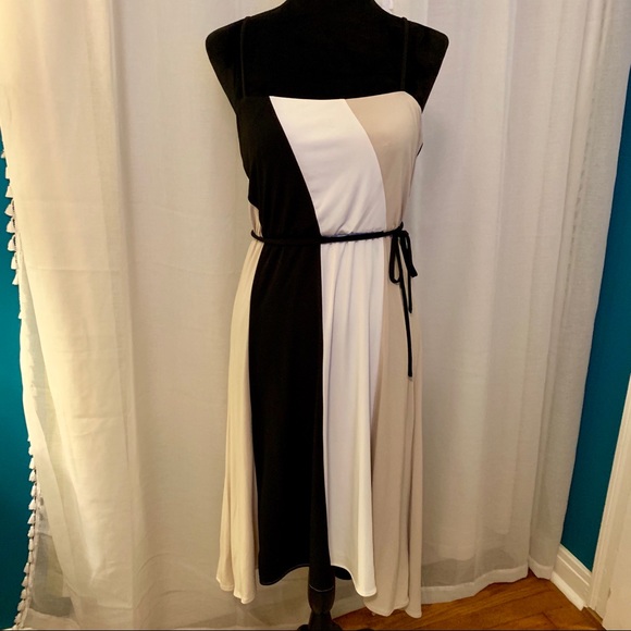Calvin Klein dress - Picture 1 of 3